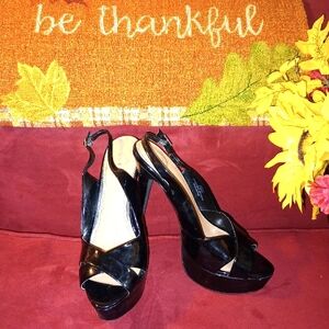 Jessica Simpson's Open Toe Platform Heel